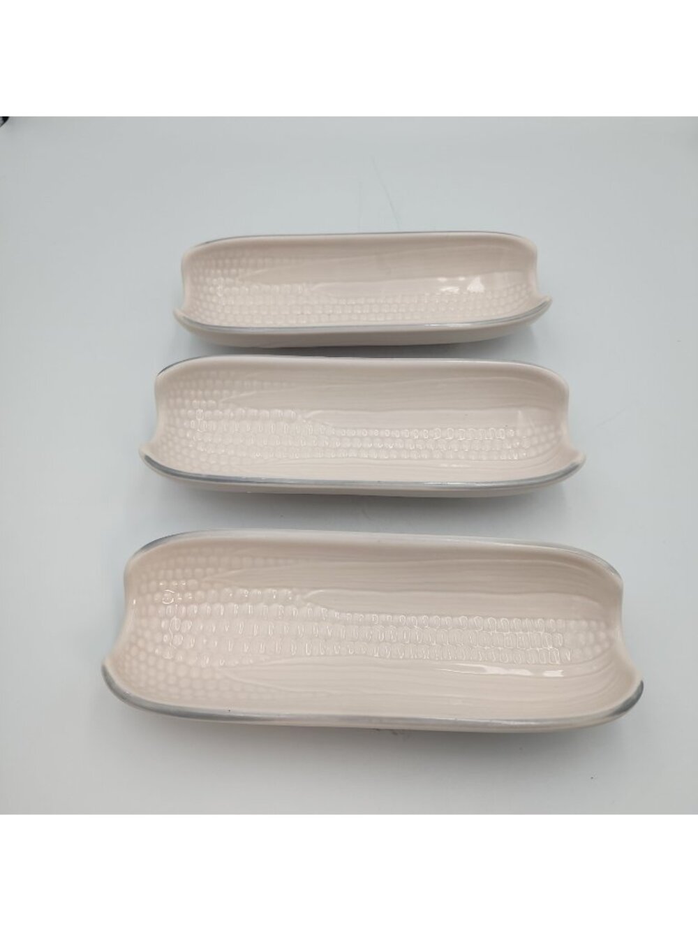 3 Vintage Pfaltzgraff Village 8 1/2" Corn on the Cob Dishes Ceramic